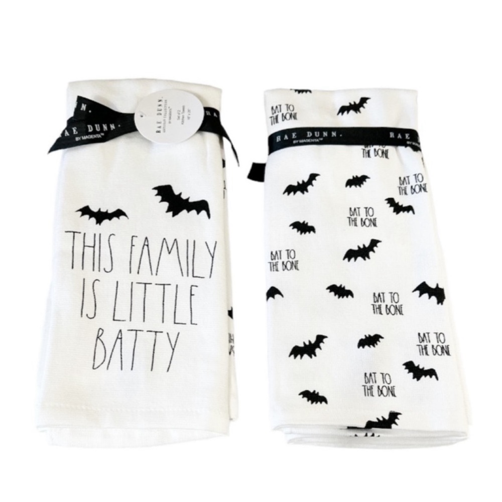 NEW Rae Dunn THIS FAMILY IS LITTLE BATTY/BAT TO THE BONE Kitchen Towel Set/2 🦇